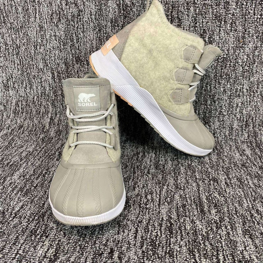 SOREL Out N About III Classic Felt Waterproof Winter Boots Womens 6.5 Gray Peach